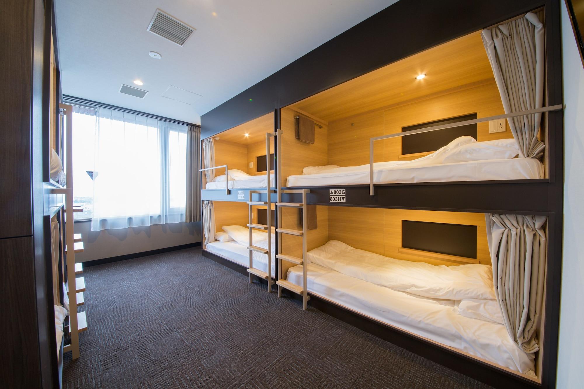 Emblem Hostel Nishiarai Tokyo Exterior photo